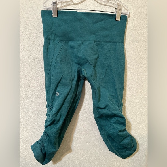 EUC LULULEMON In The Flow Crop II Heathered Real Teal Leggings - Picture 5 of 14